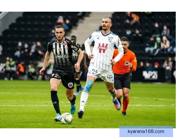 雷恩球员评分分析：勒保罗梅林阿尔塔马里在布雷斯特战役中的关键表现